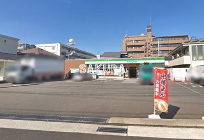 ファミリーマート 大和東三丁目店の画像1