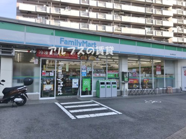 ファミリーマート 松山明神台店の画像1