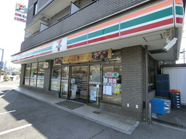 セブンイレブン 三鷹消研前店の画像1