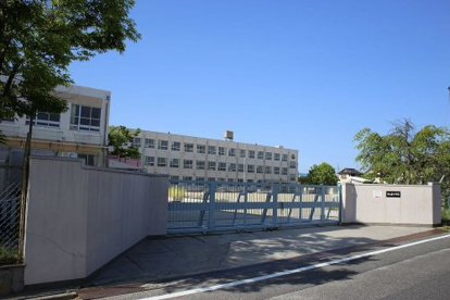 神の倉小学校の画像1