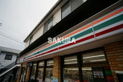 セブン‐イレブン 横浜寺前店の画像1