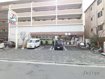 セブンイレブン 北区滝野川3丁目店の画像1
