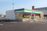 ファミリーマート鹿沼村井店