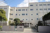 東陵中学校