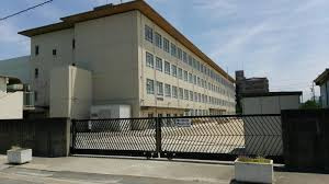高杉中学校の画像1