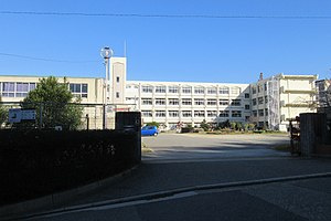 つつじが丘小学校の画像1