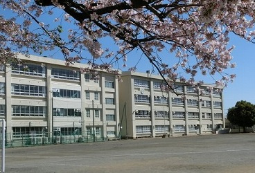 茅ヶ崎市立鶴嶺小学校の画像1