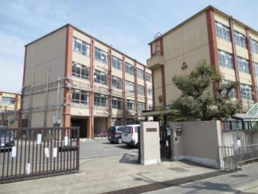 百々小学校の画像1