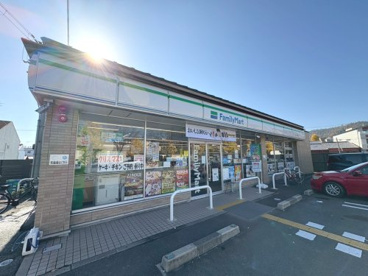 ファミリーマート 北山栗栖町店の画像1