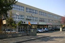 札幌市立西小学校の画像1