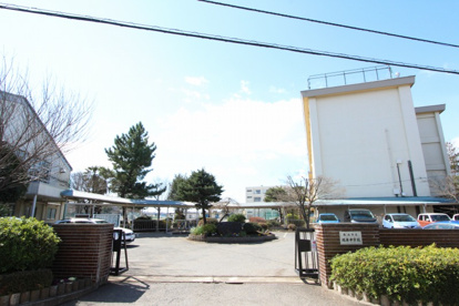 狭山市立堀兼中学校の画像1