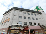 ライフ初芝店