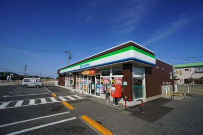 ファミリーマート　長生一松海岸店の画像1