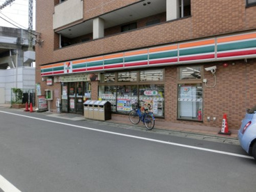 セブンイレブン 川崎京王稲田堤北口店の画像1