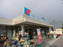 万代 苅田店