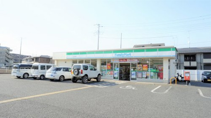 ファミリーマート/富士見勝瀬店の画像1