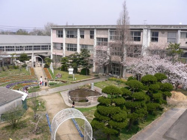 宇部市立神原小学校の画像1