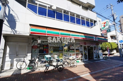 セブンイレブン川崎田尻町店の画像1