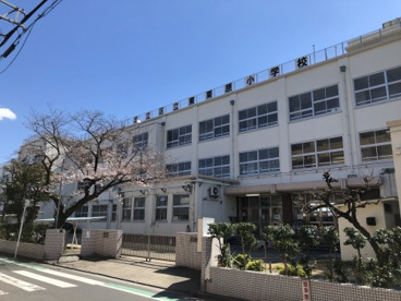 東栗原小学校の画像1
