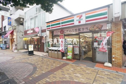 セブン-イレブン 横浜伊勢佐木町4丁目店の画像1