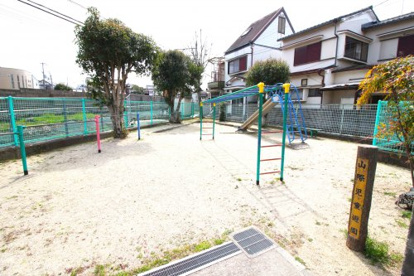 山際児童遊園の画像2