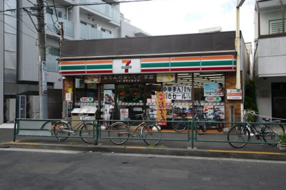 セブンイレブン 世田谷砧3丁目店の画像1