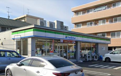 ファミリーマート水戸白梅三丁目店の画像1