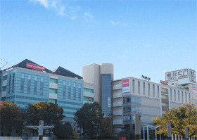 コジマ×ビックカメラ　港北東急S.C.店の画像1