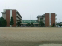 石岡中学校