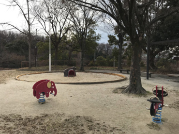 茶屋ケ坂公園野球場の画像4
