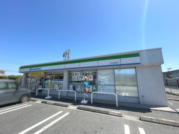 ファミリーマート 四日市桜町店の画像1