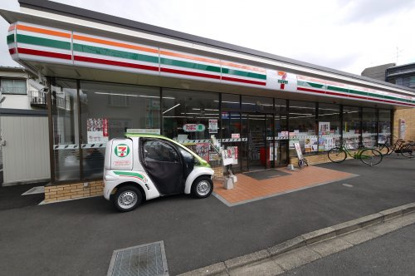 セブンイレブン 世田谷砧4丁目店の画像1