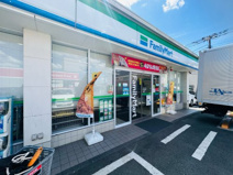 ファミリーマート 西東京泉町店