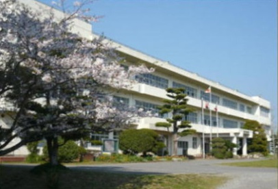 富津市立天羽東中学校の画像1