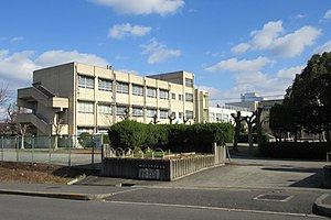 堺市立赤坂台中学校の画像1