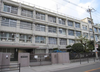 大阪市立中野中学校の画像1