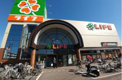 ライフ 新座店の画像1