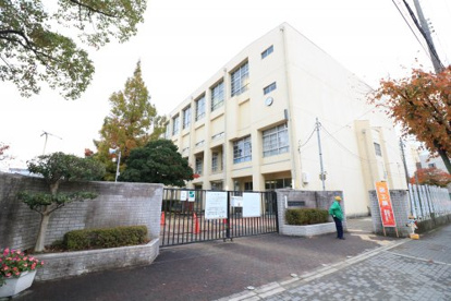 尼崎市立園田南小学校の画像1
