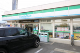 ファミリーマート　JR尼崎駅西店