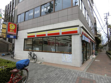 ニューヤマザキデイリーストア住吉大社駅前店の画像1