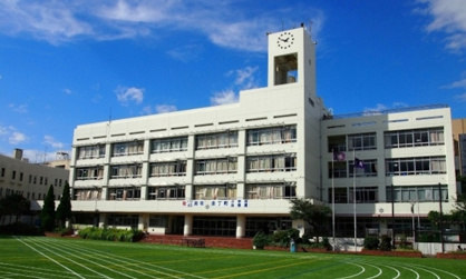 新宿区立余丁町小学校の画像1