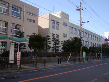 苅田小学校の画像1