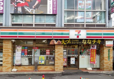 セブンイレブン 大阪四貫島2丁目店の画像1