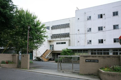 鎌倉市立深沢中学校の画像1