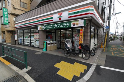 セブンイレブン 杉並成田東1丁目店の画像1