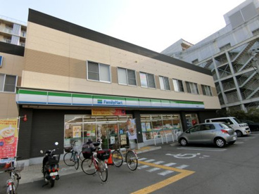 ファミリーマート堺新金岡店の画像1