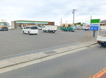 ファミリーマート平塚広川店