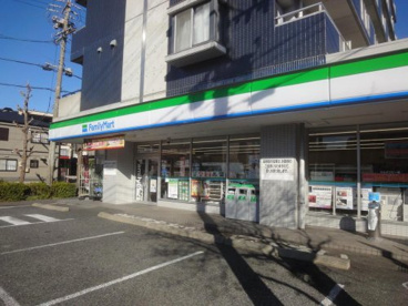 ファミリーマート 今池三丁目店の画像1