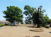 鹿窪団地児童公園
