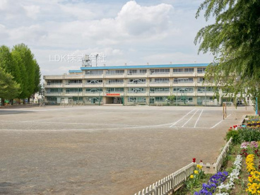 富士見市/鶴瀬小学校の画像1